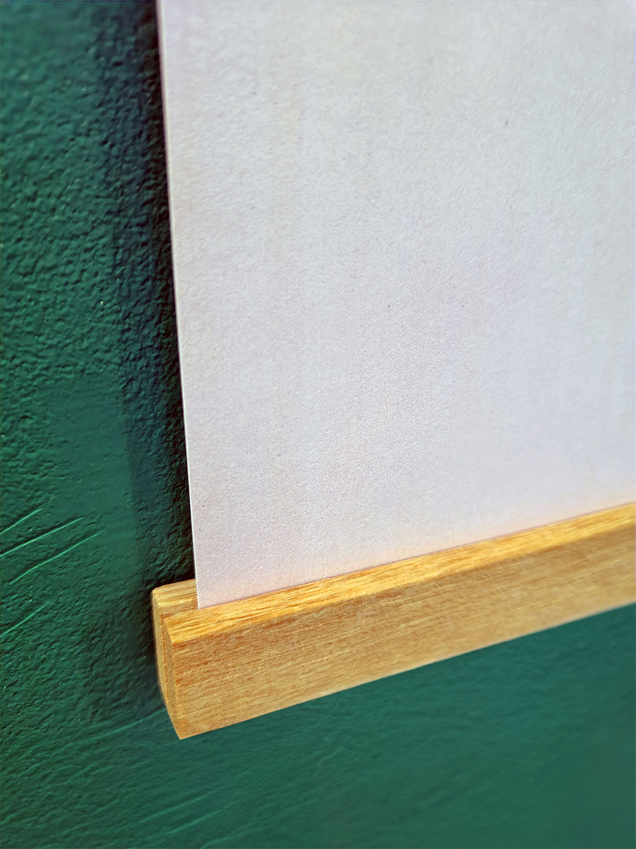 Magnetic Frame Hanger - Image 2