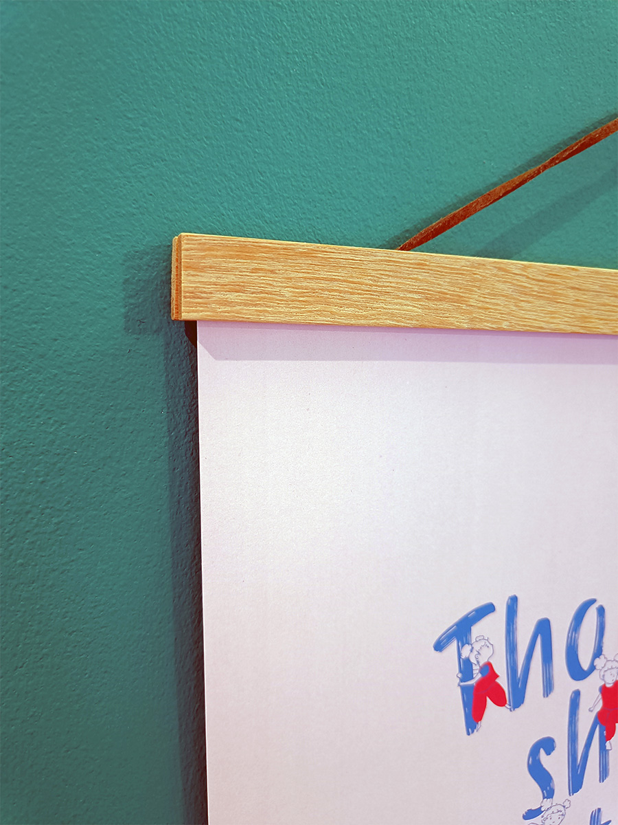 Magnetic Frame Hanger - Image 3